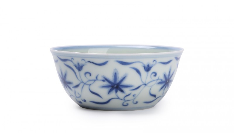 無名青花萱草纹杯