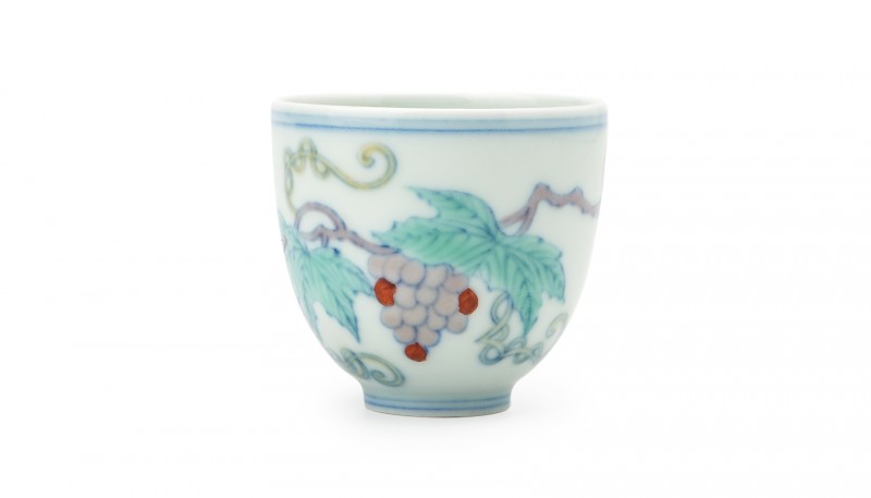 無名斗彩葡萄纹杯