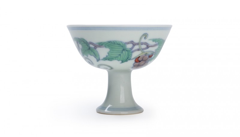 無名斗彩葡萄纹高足杯